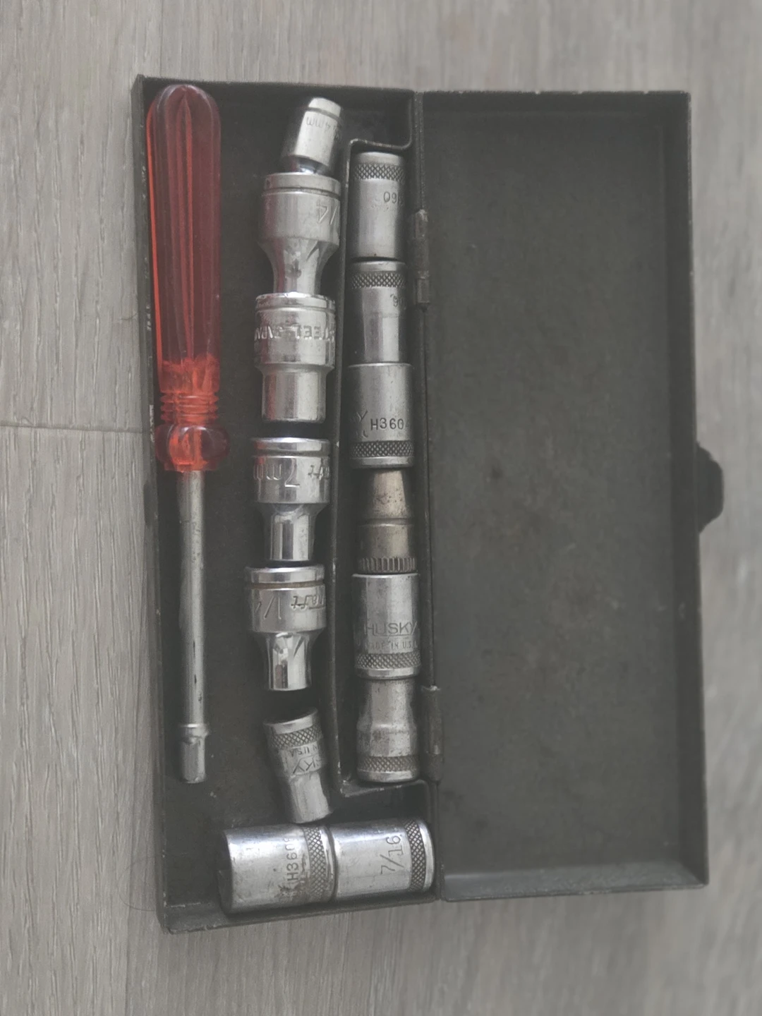 Husky Socket and Screwdriver Set