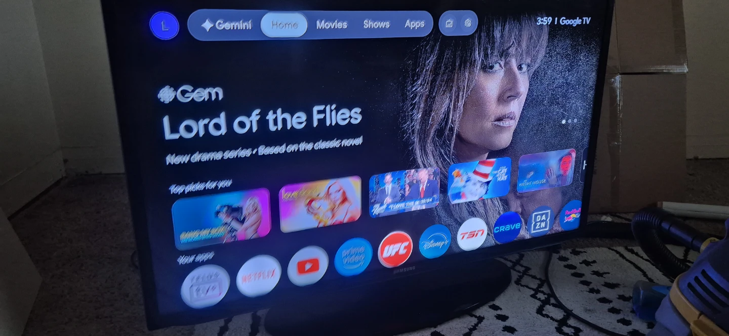 Samsung  40"Smart TV with Google Chromecast 4k - photo 2