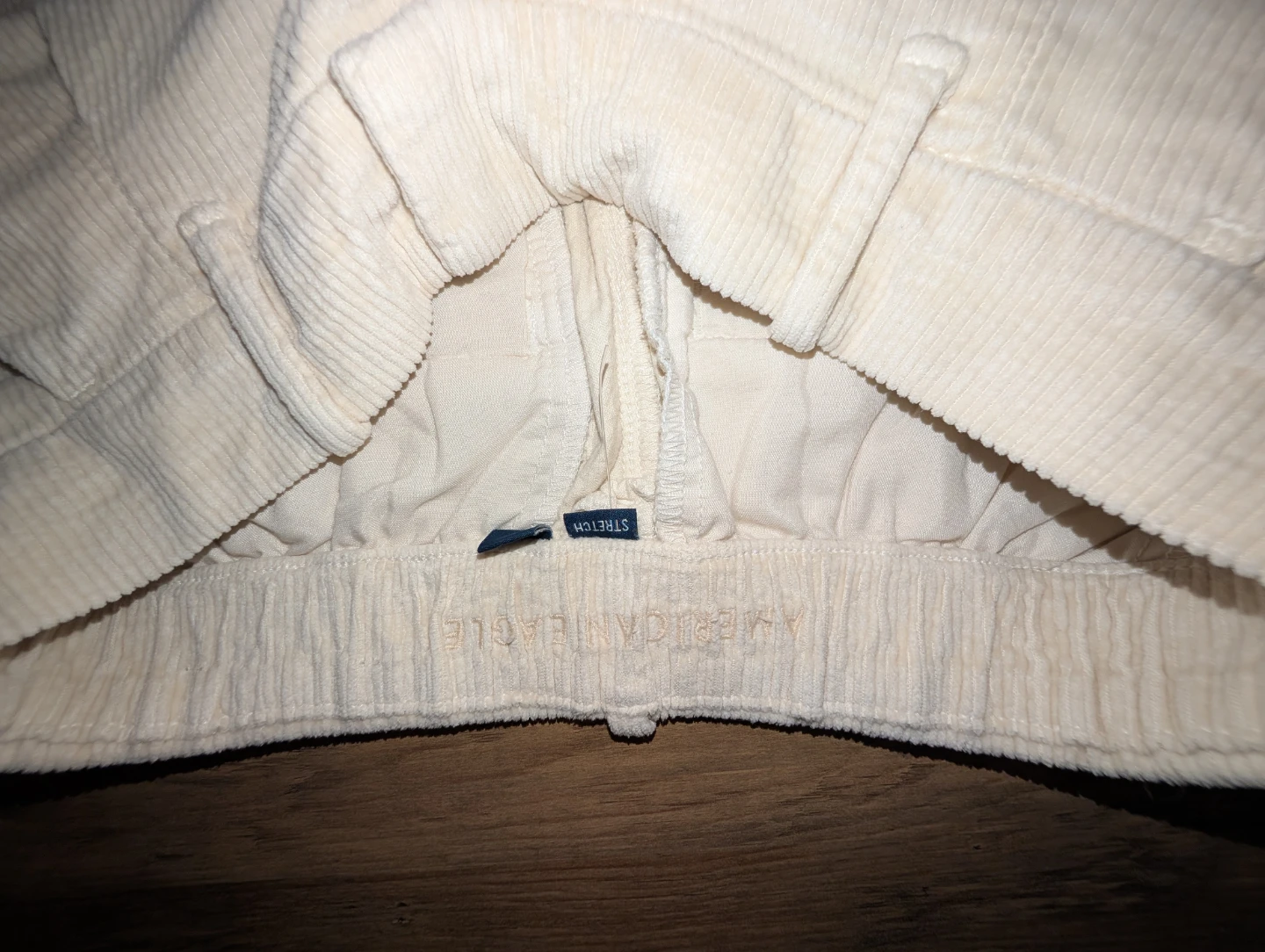 American Eagle Cream Corduroy Pants - photo 2