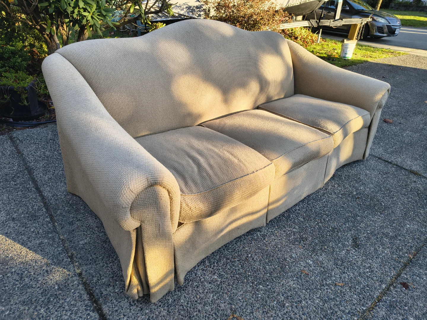 Free Thomasville Extra Large Feather Filled Couch - photo 5