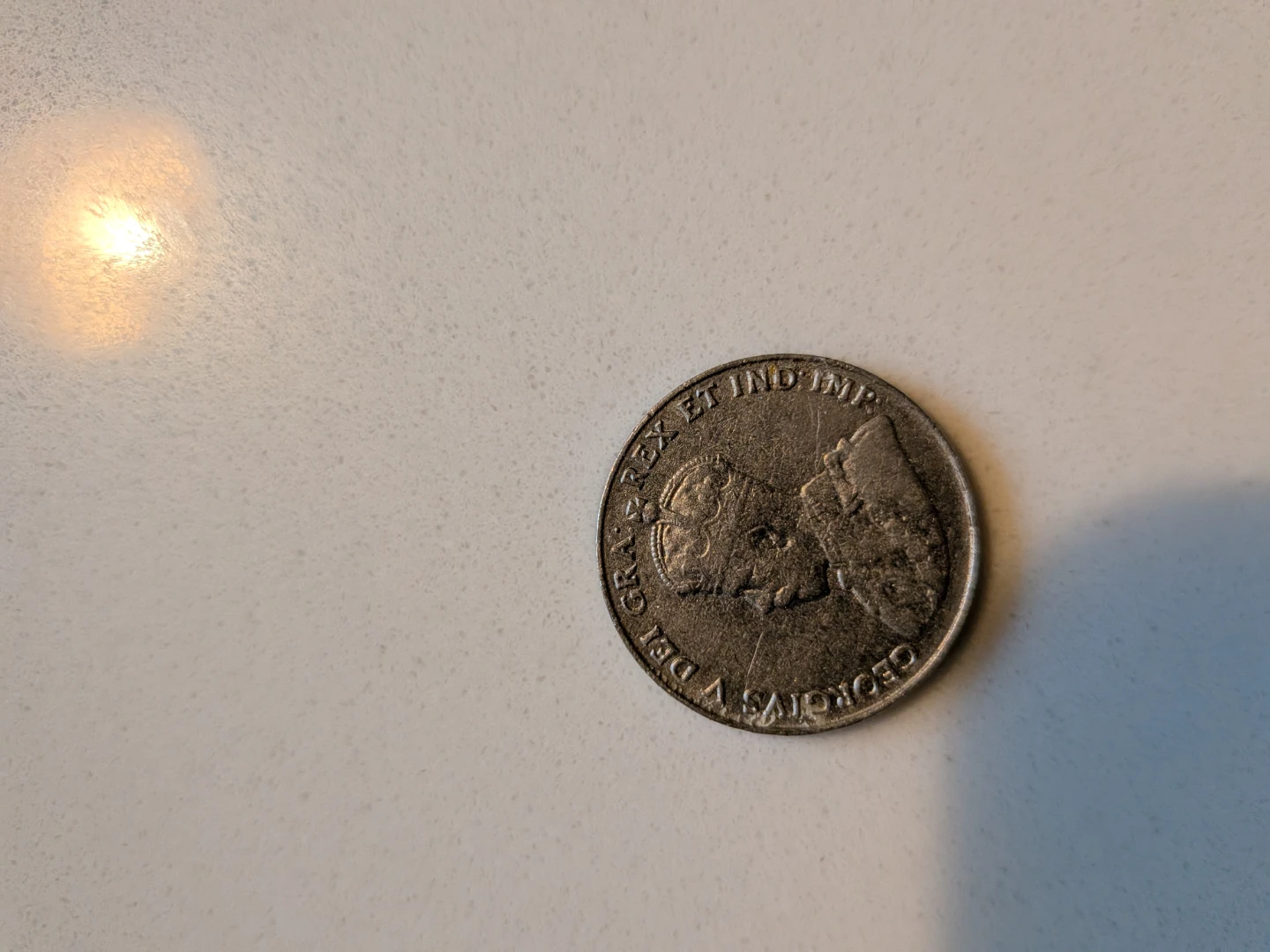1935 Canadian Five Cents Coin - photo 2