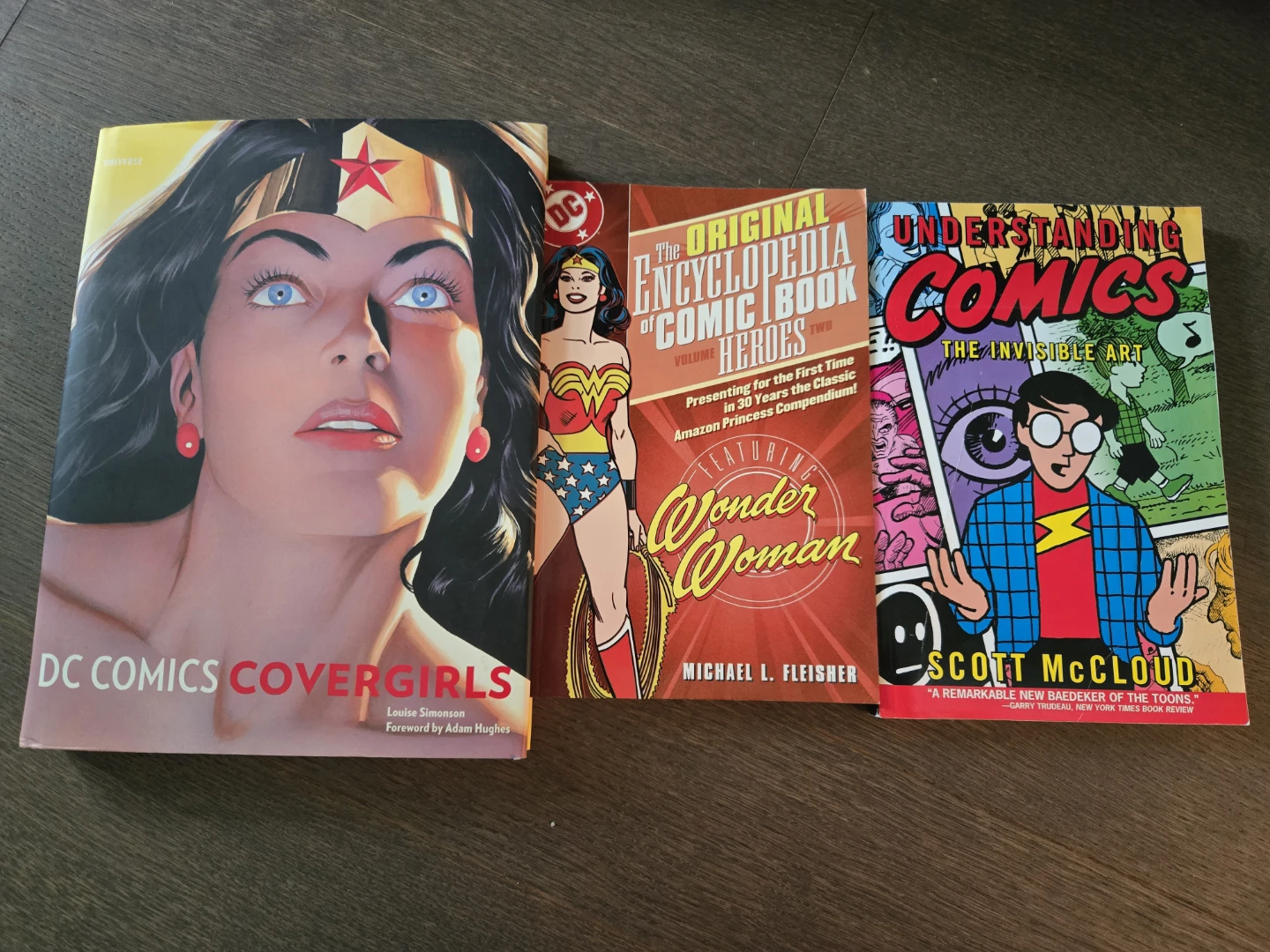 Collection of 11 Graphic Novels and Comics - photo 2