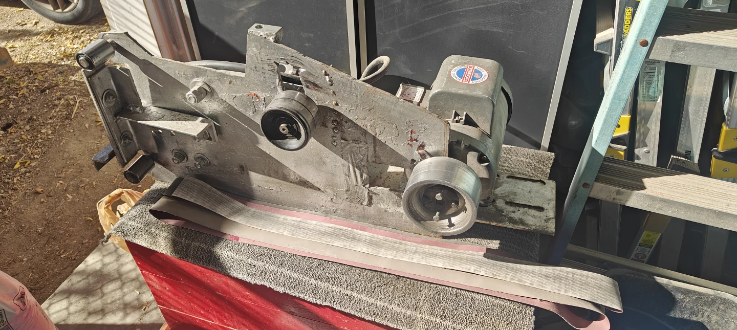 2x72" Belt Grinder w\ Belts - photo 2