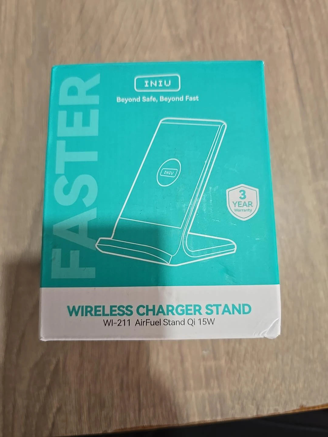 INIU WI-211 Wireless Charger Stand - photo 3