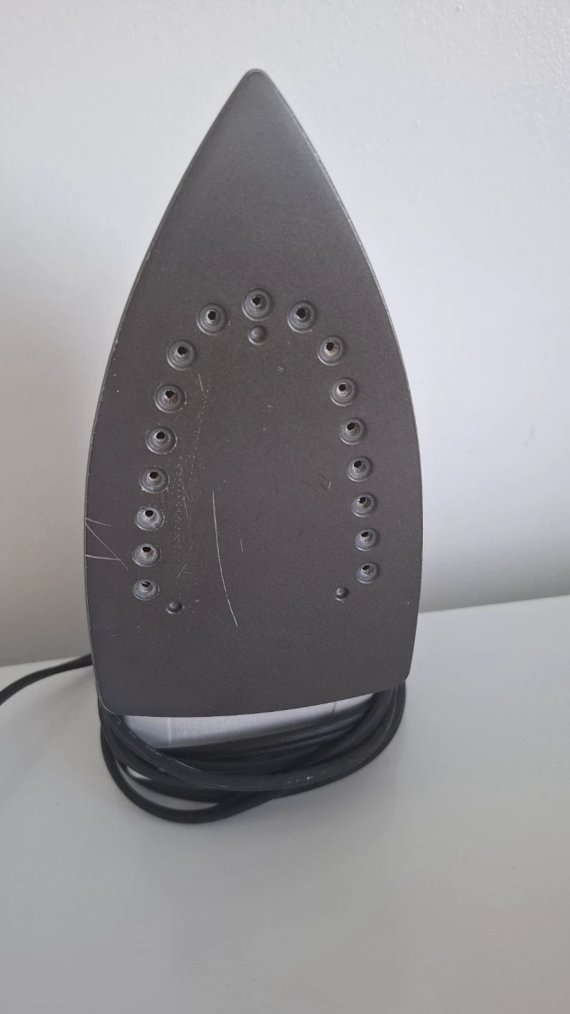 Proctor Silex Steam Iron Type 1103