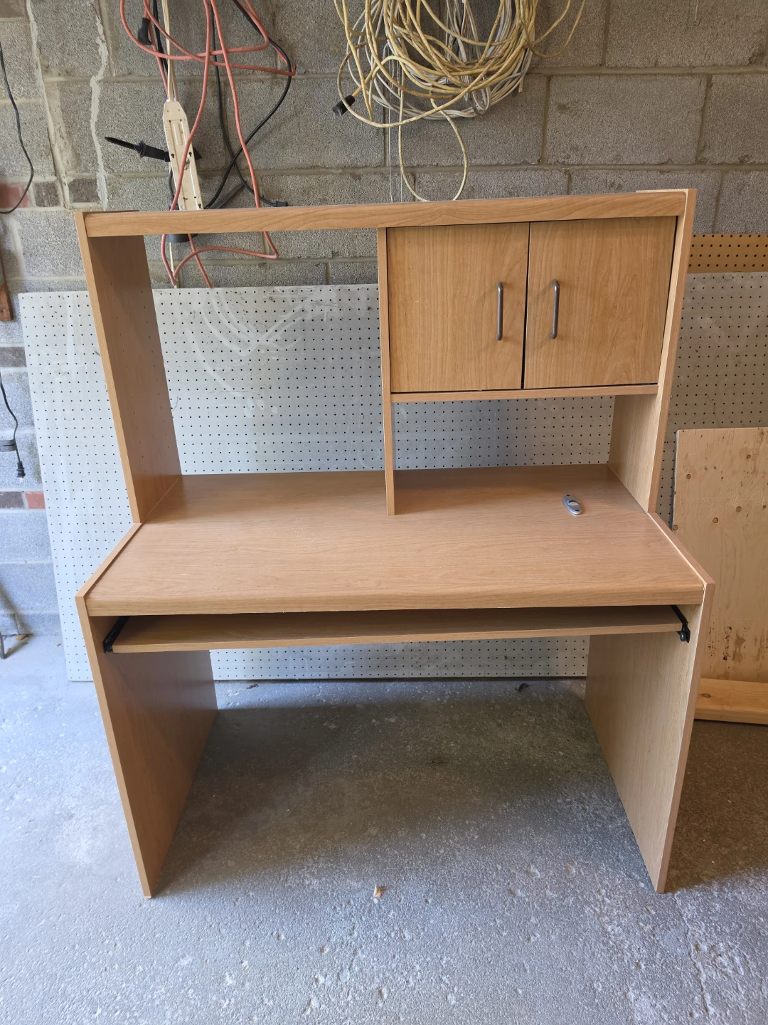 Student Computer desk with hutch - photo 2