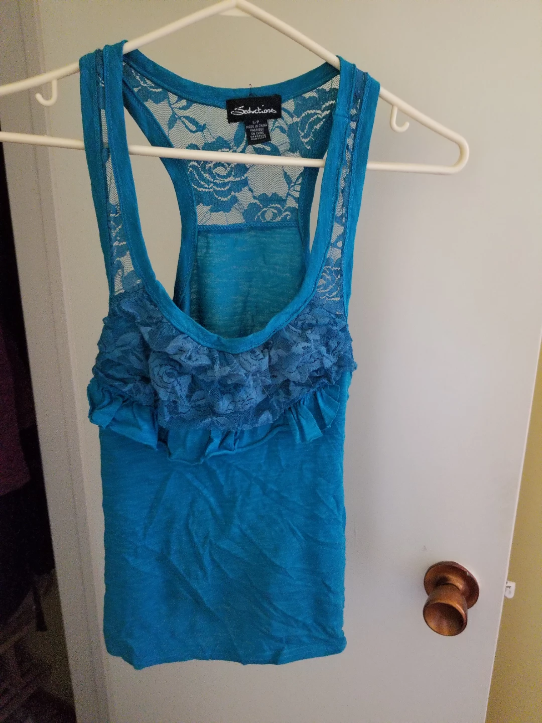 Turquoise Tank Top With Lace Design