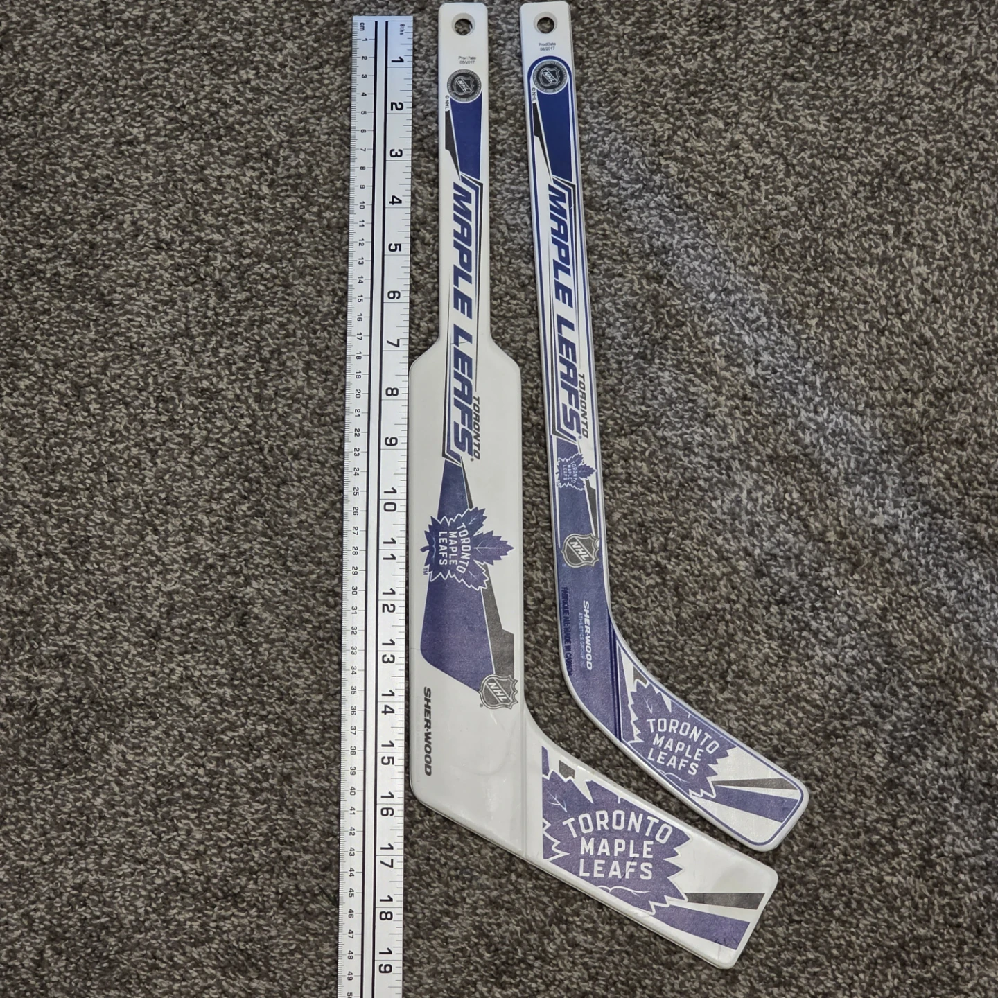 Toronto Maple Leafs Mini Hockey Sticks - photo 5