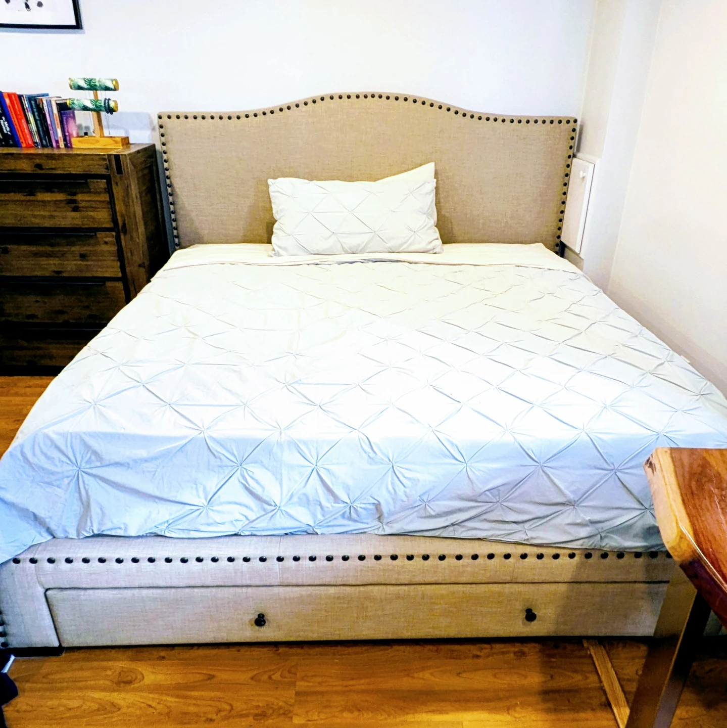 King Size Upholstered Bed Frame with Storage - photo 2