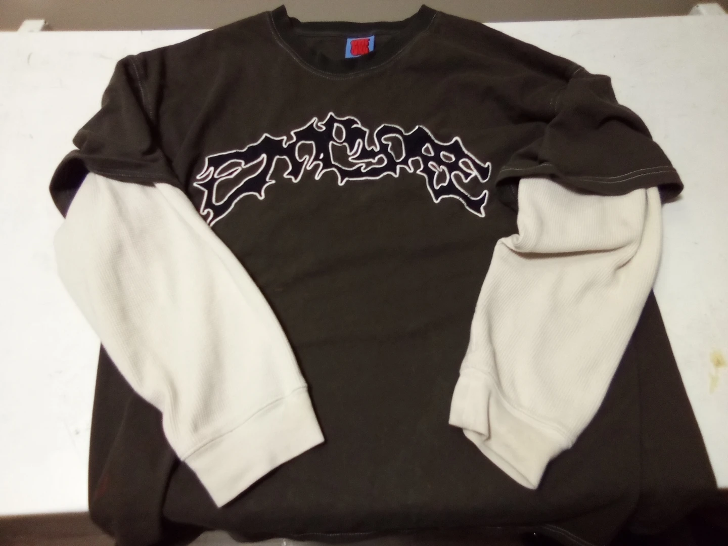 Set of 3 Long-Sleeve Graphic Shirts - photo 4