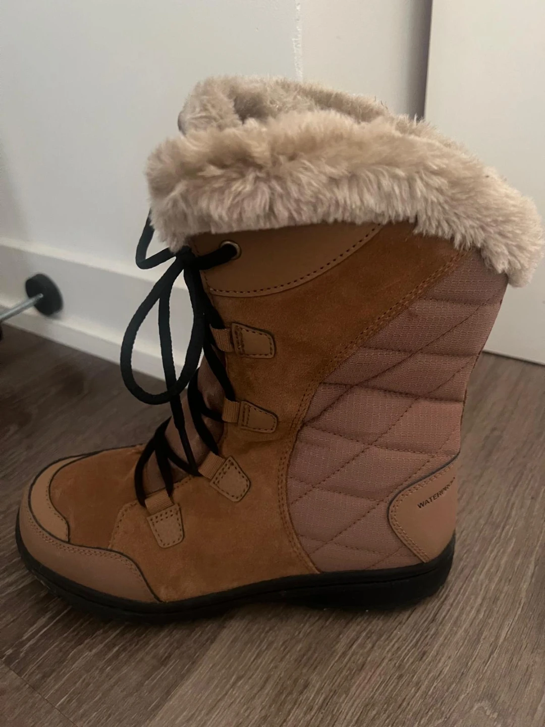 Columbia Women’s Ice Maiden II Waterproof Winter Boots – Size 7 - photo 2