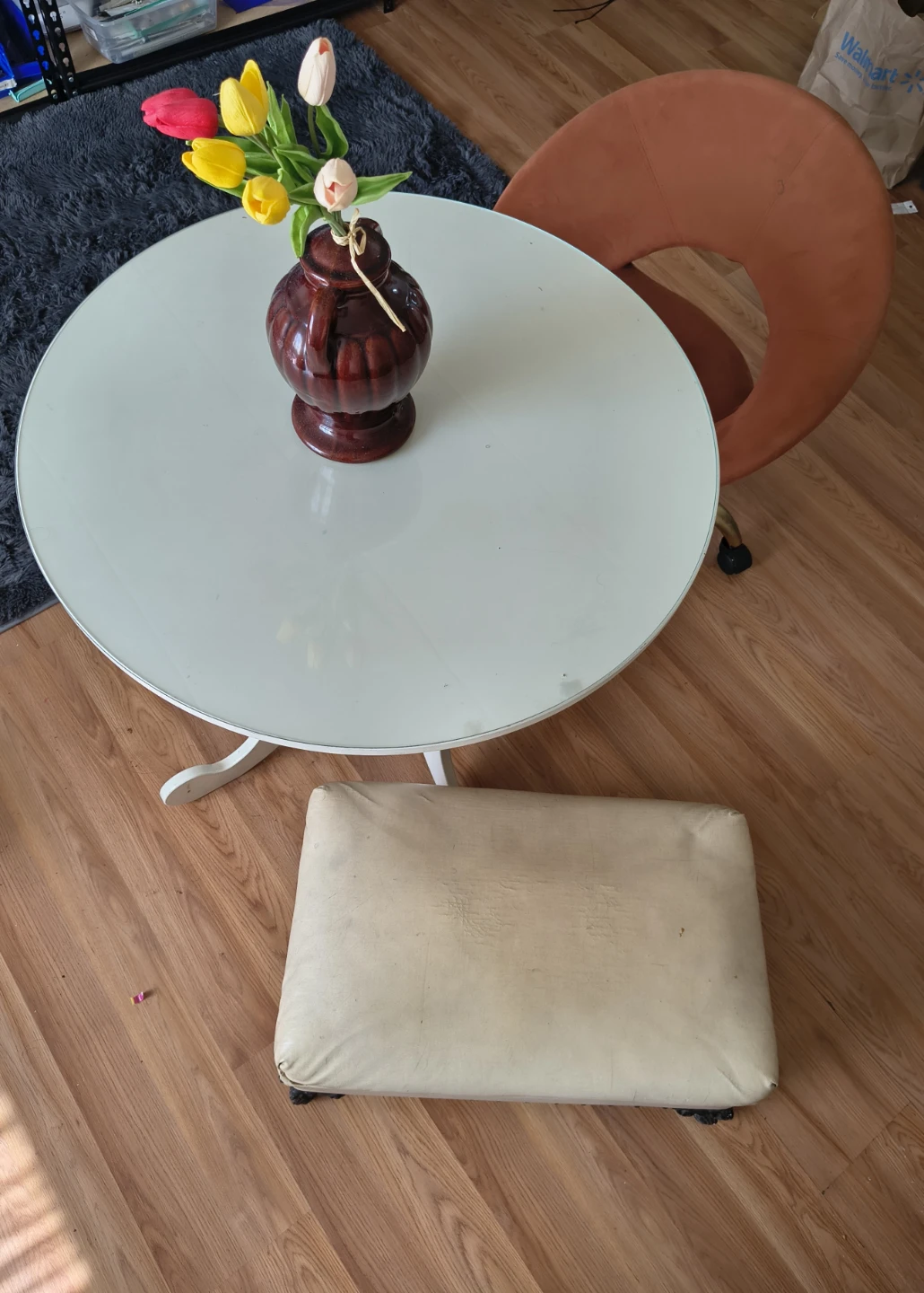 Round Glass Top Table - photo 2