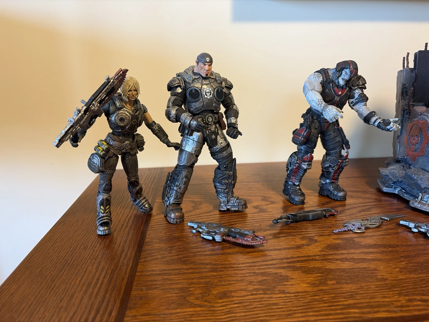 Gears of War Action Figure Collection lot - photo 3