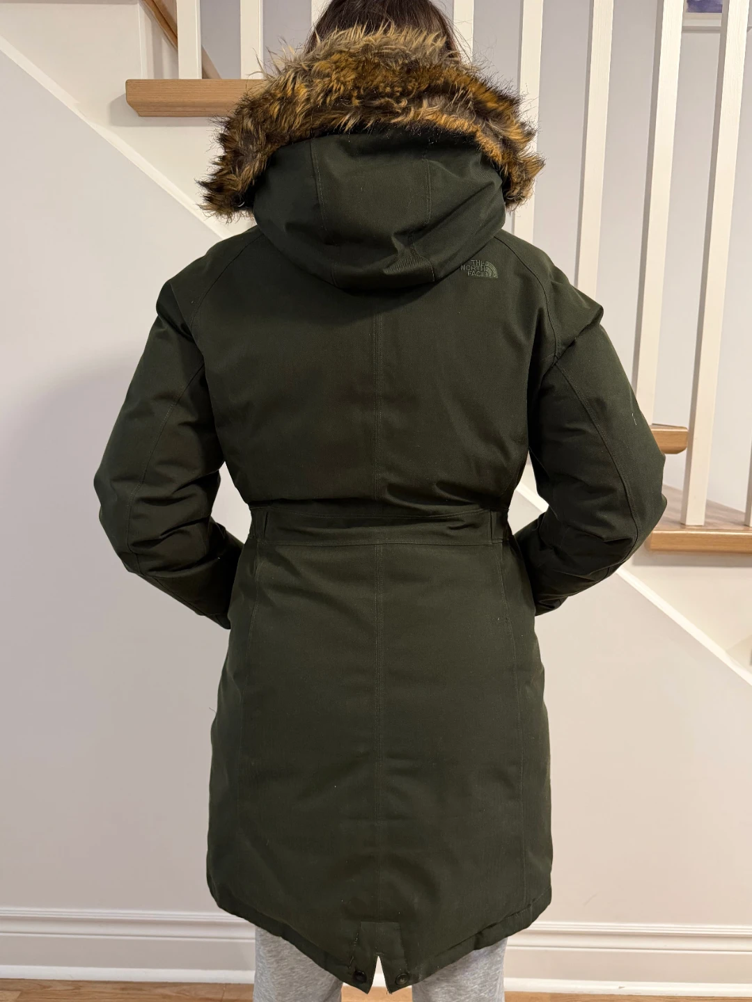 Women’s Medium North Face Arctic Parka in Green - Winter Jacket - photo 3