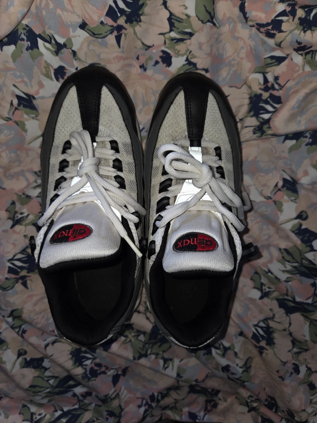 Nike GS Air Max 95 Recraft in Kids 7Y or a Ladies 8