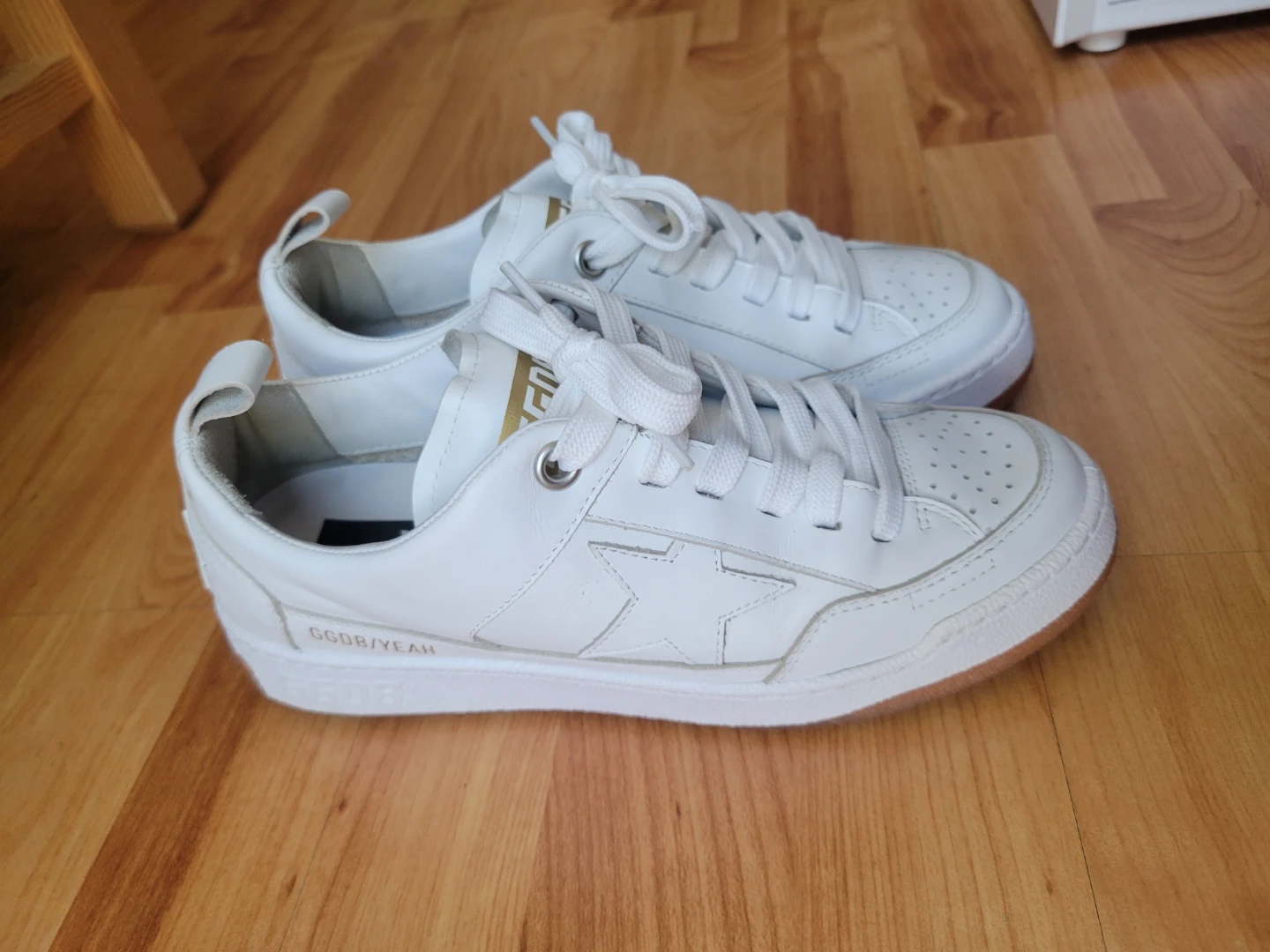 Golden Goose Yeah Sneakers 36