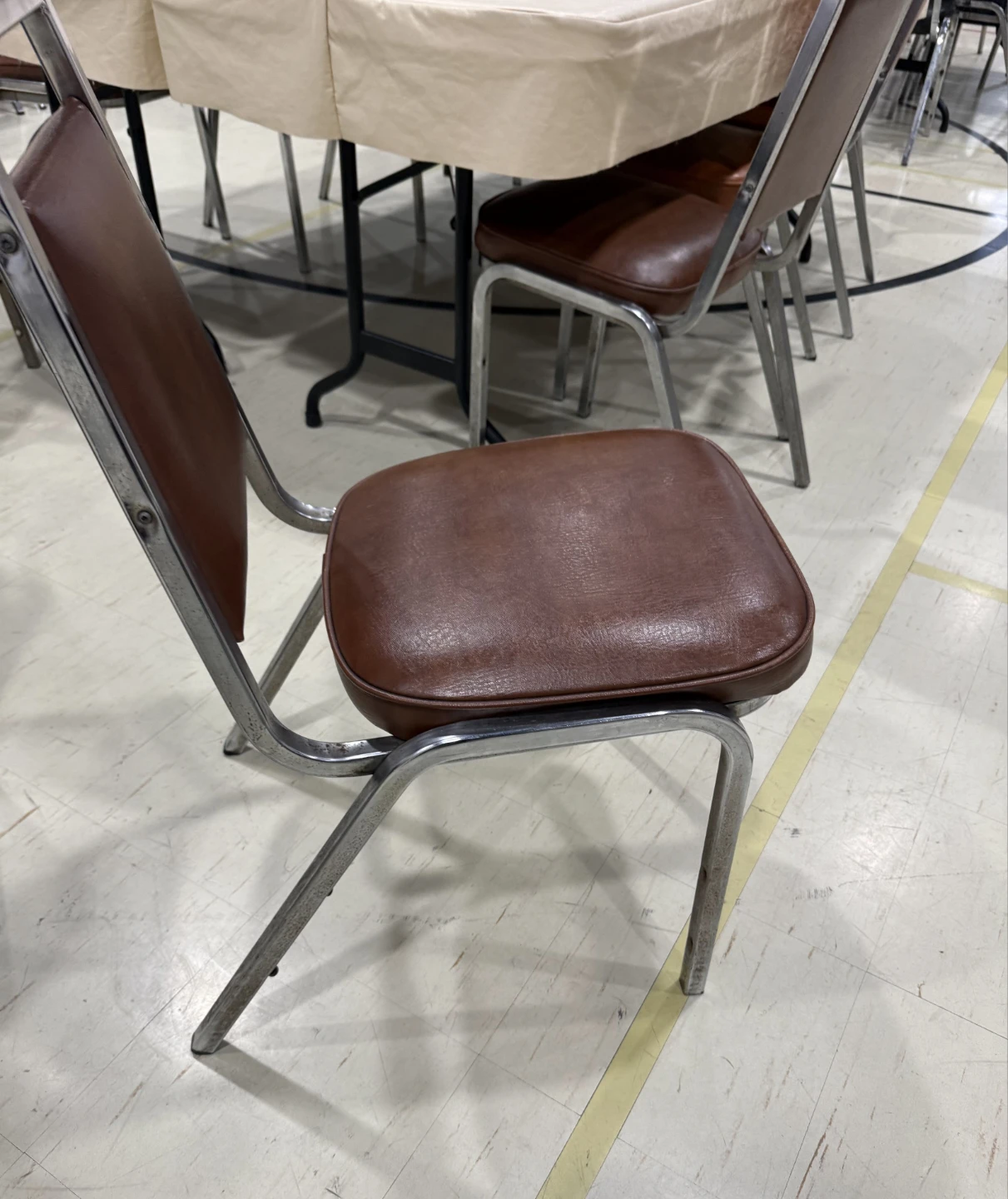 Stackable Banquet Chairs black and brown vinyl chairs - photo 4