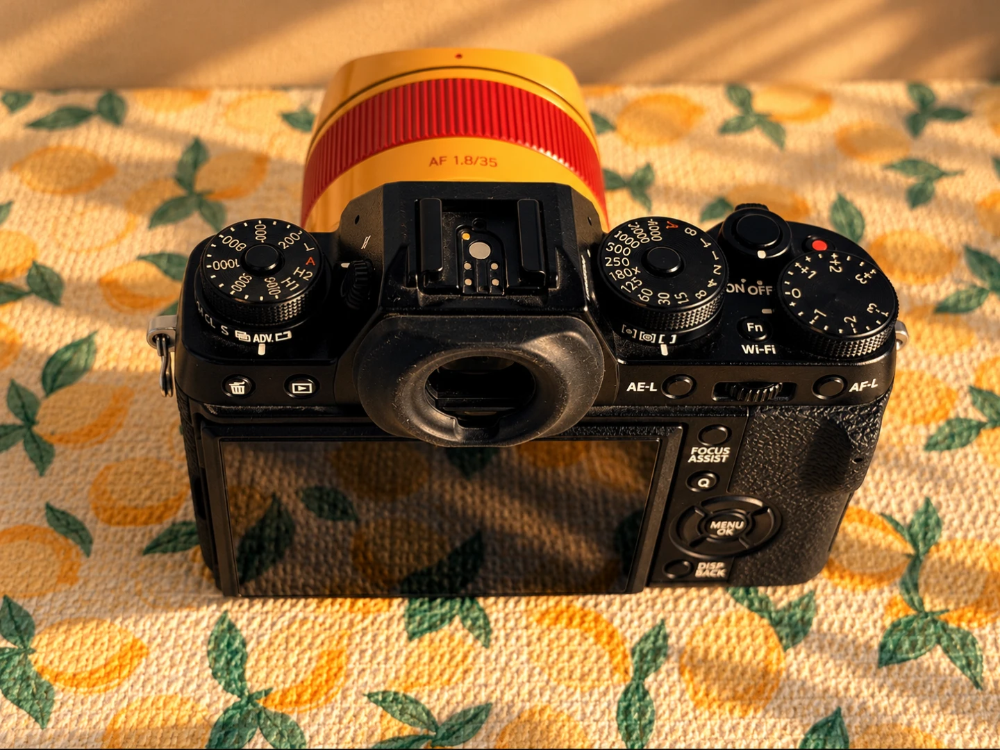 Fujifilm X-T1 Camera with TTArtisan 35mm f/1.8 Lens - photo 5