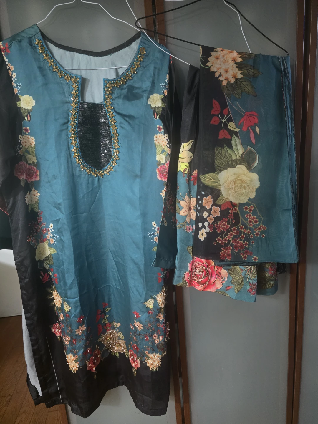 Teal Floral Salwar Kameez Set - photo 4