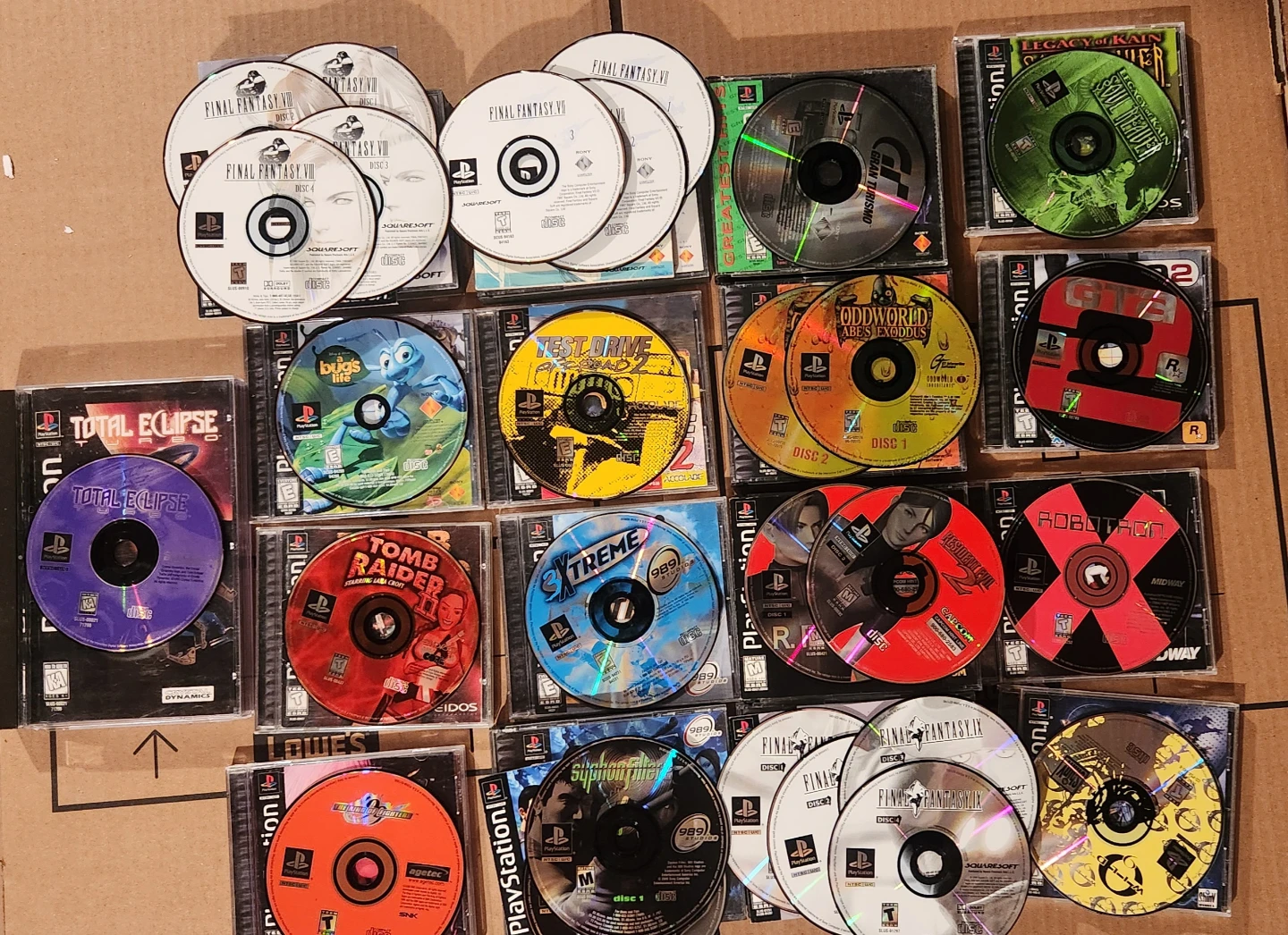 Lot of 14 PlayStation 1 Video Games - photo 3