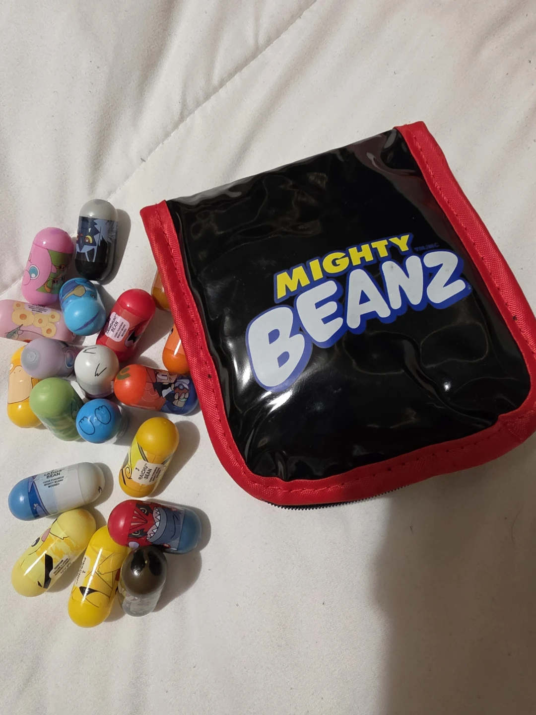 Mighty Beanz Pokémon Advanced Collection with Case