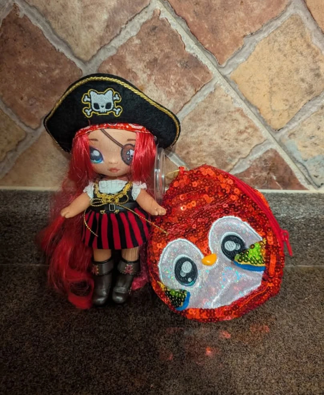 Na Na Na Surprise Doll with Sequin Purse