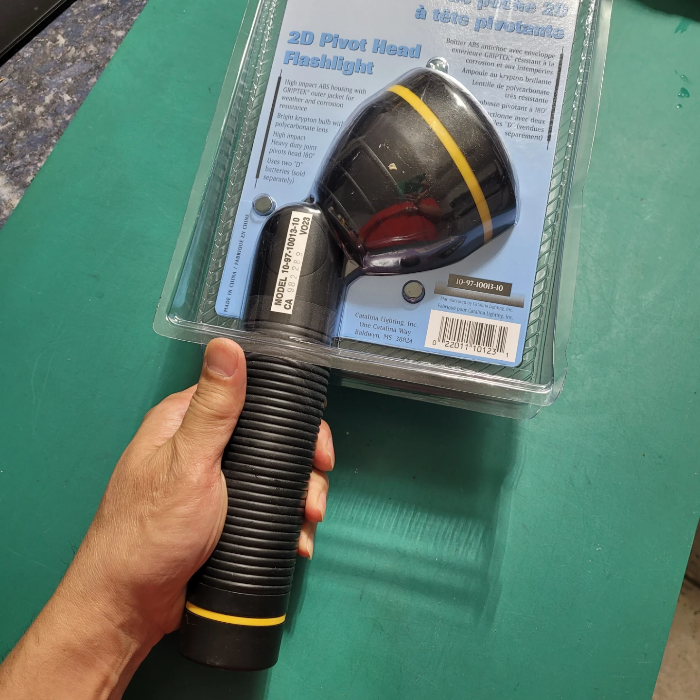 Westinghouse Lighting 2D Pivot Head Flashlight - photo 5