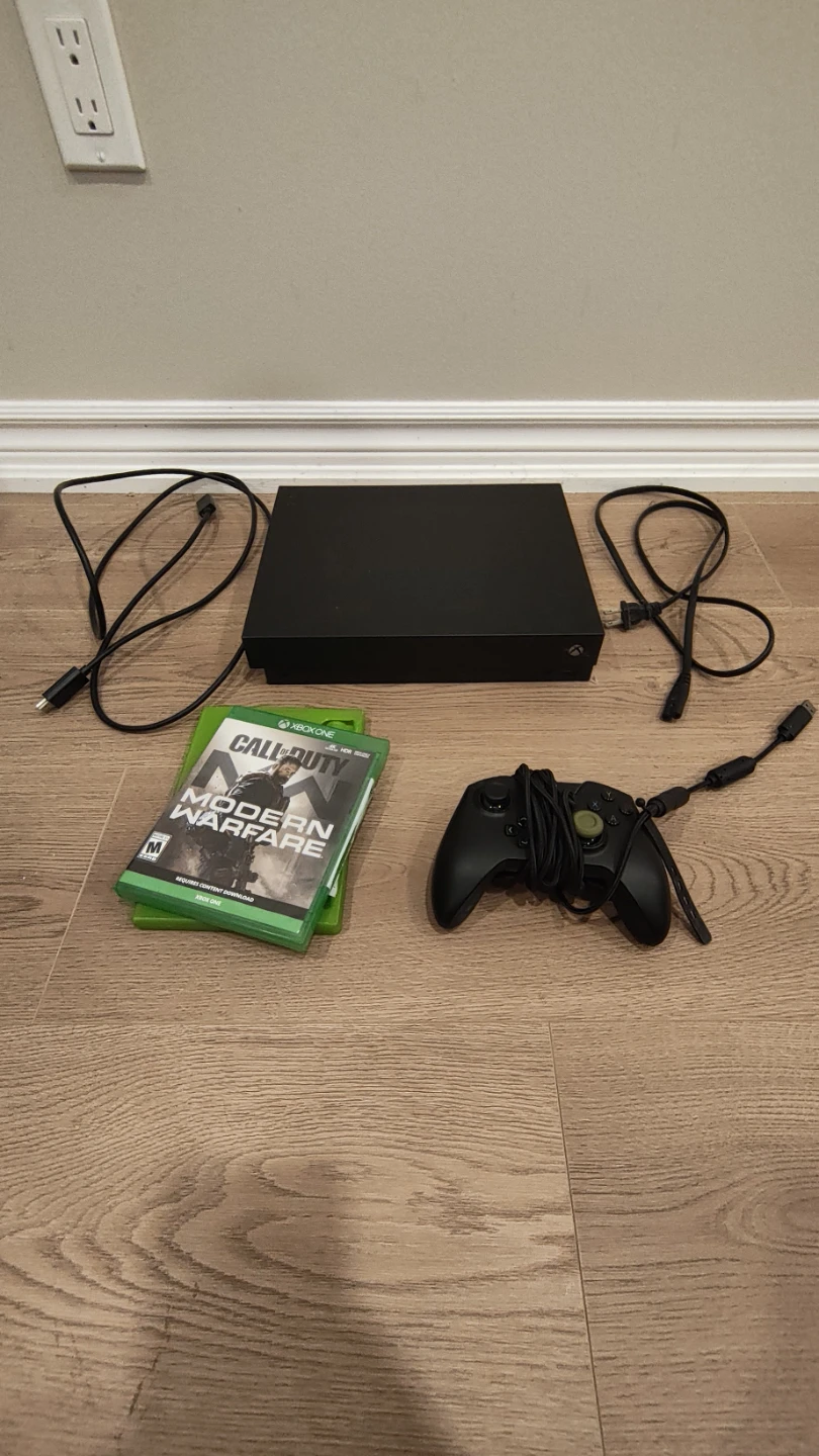 4k Xbox One X 1tb With 2 Games & Razer Controller