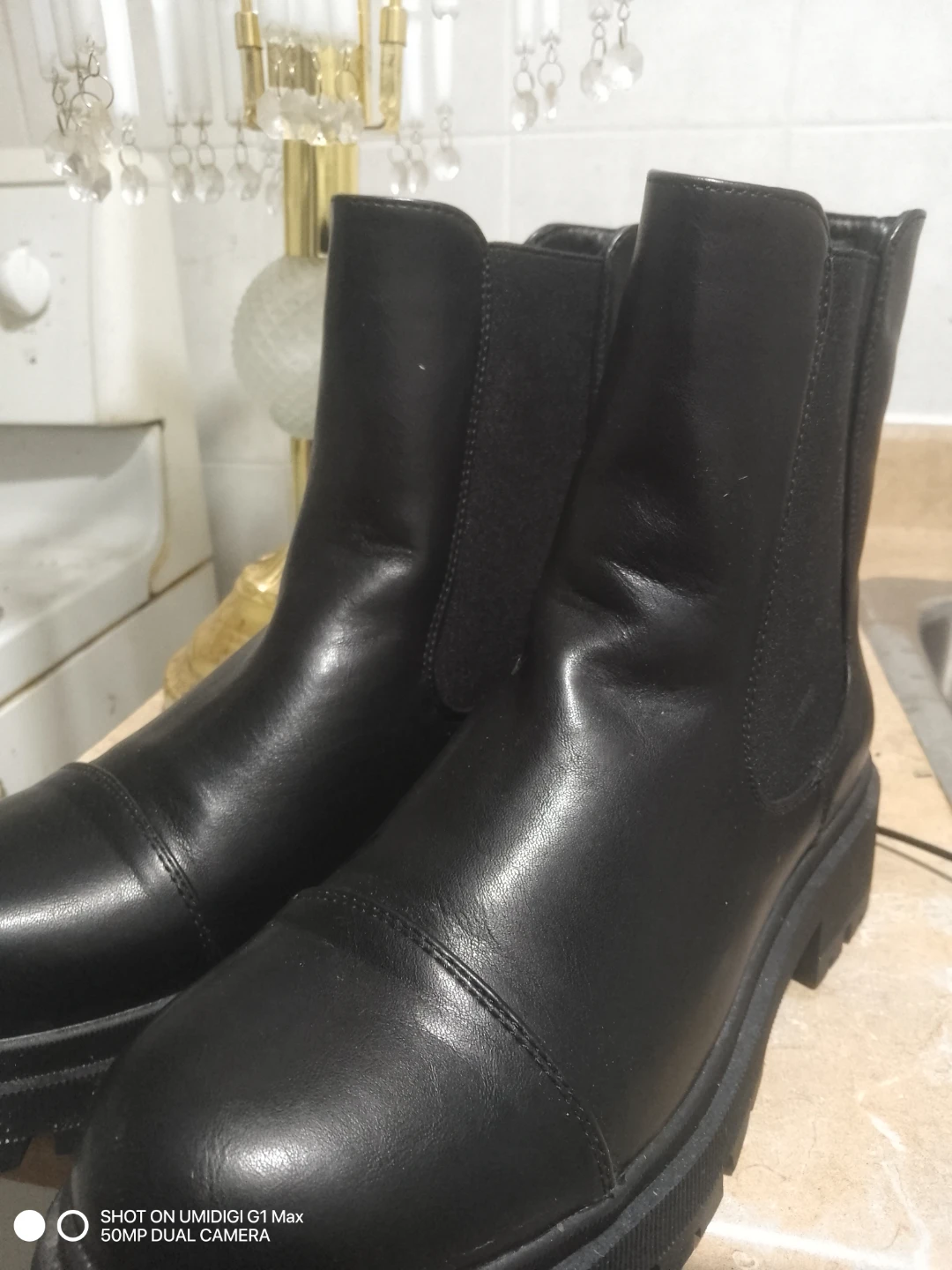 Black Chelsea Boots - photo 3