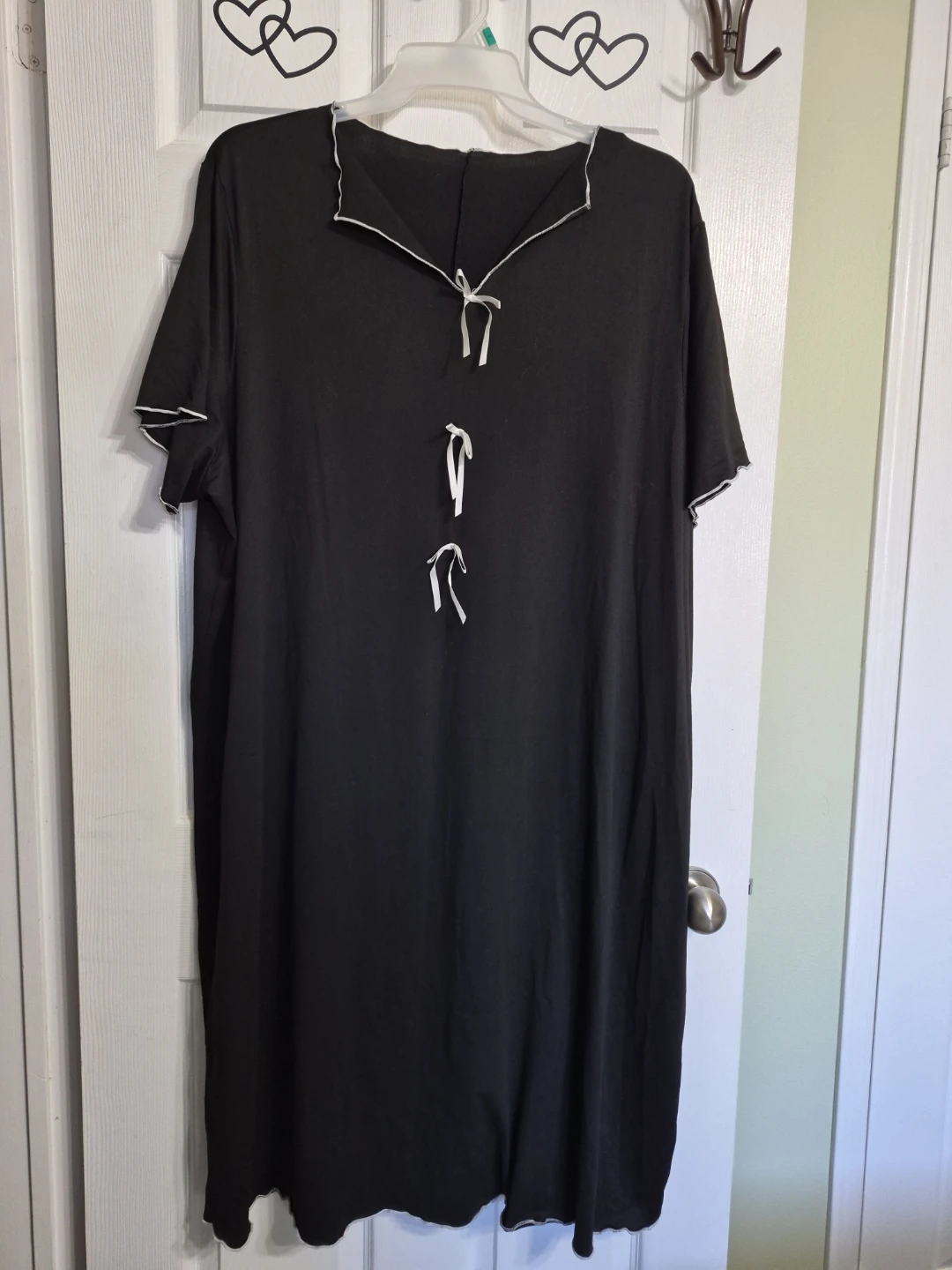 Ladies Size XL Black Night Gown