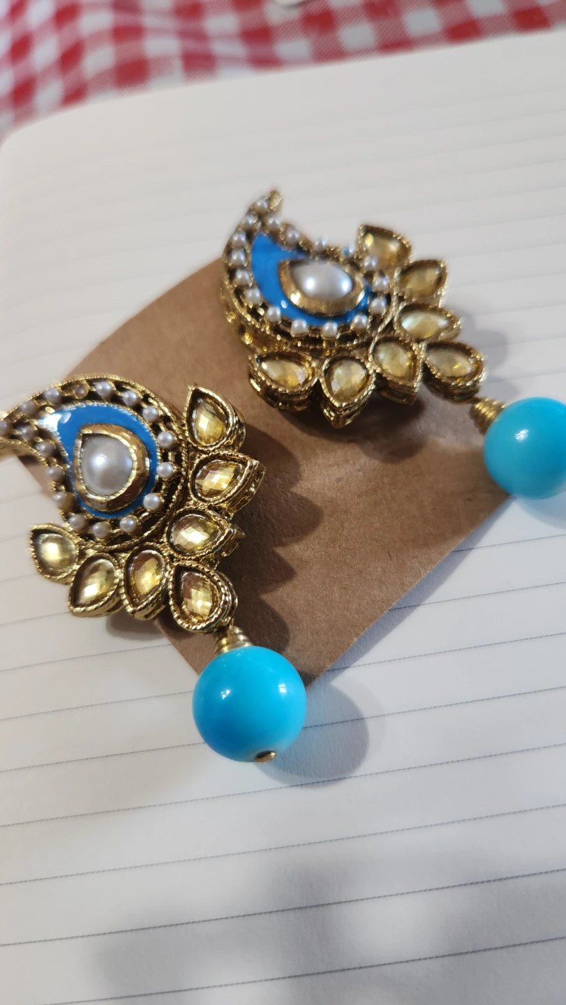 Indian fashion earrings - photo 2