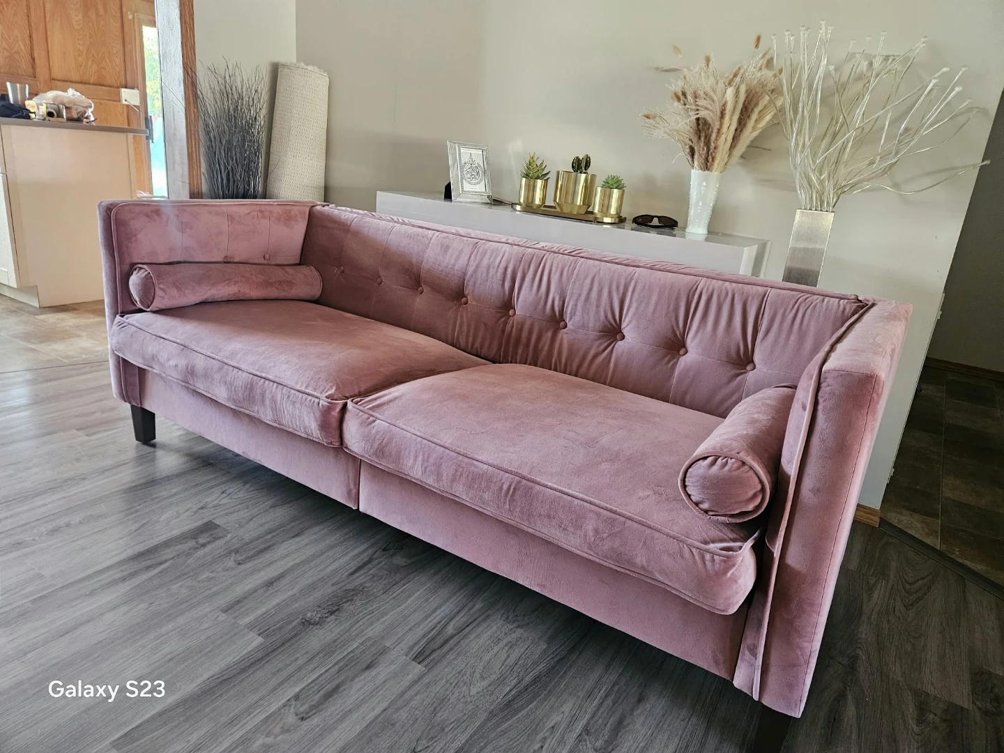 Free delivery Free delivery Velvet Mid-Century Modern Sofa - photo 4