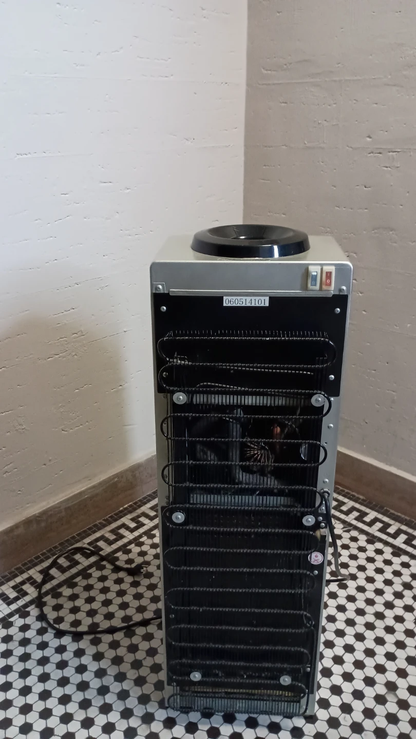 GE Profile Water Dispenser - photo 2