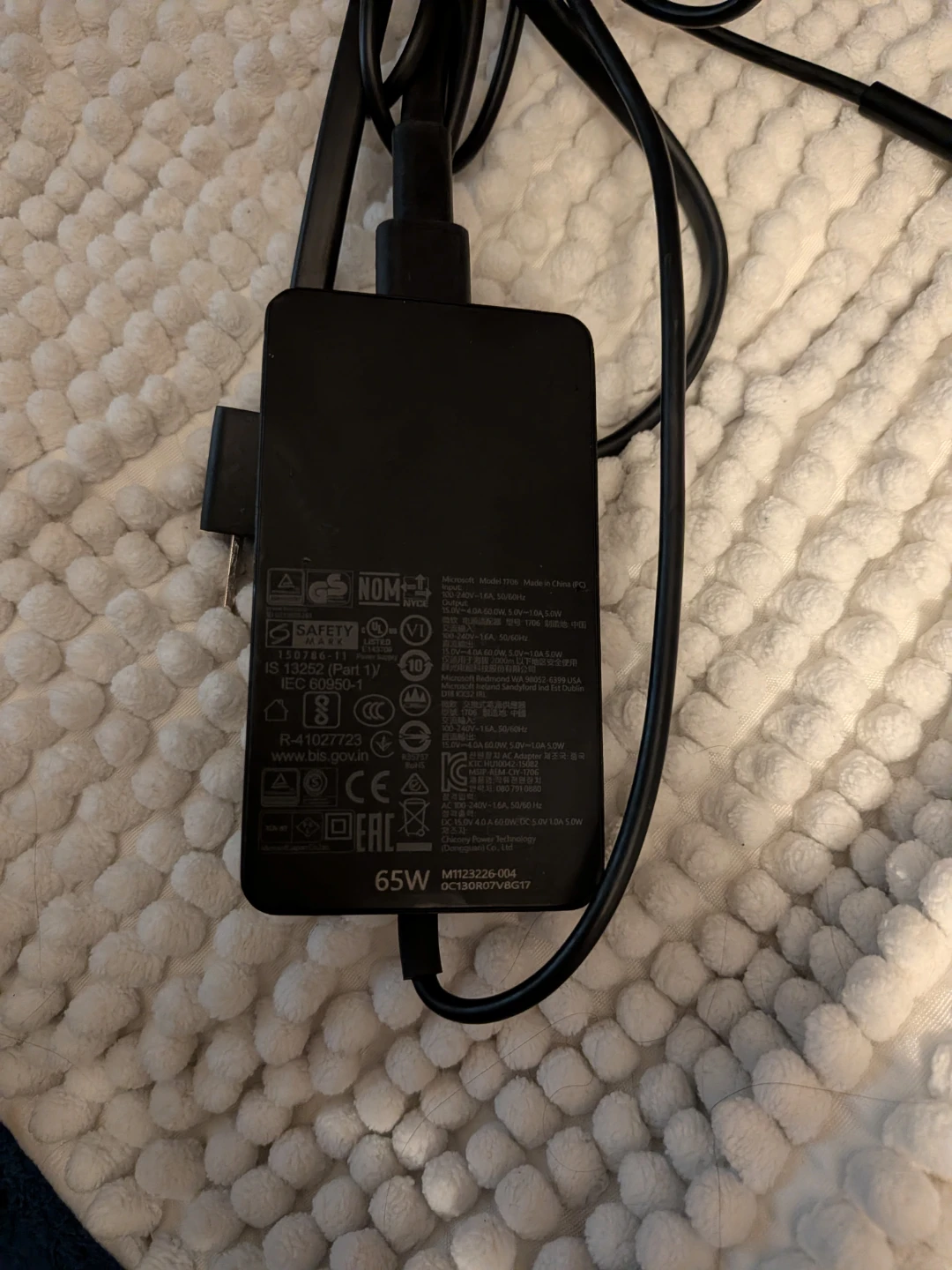 Microsoft Surface Keyboard & 65W Power Adapter - photo 2