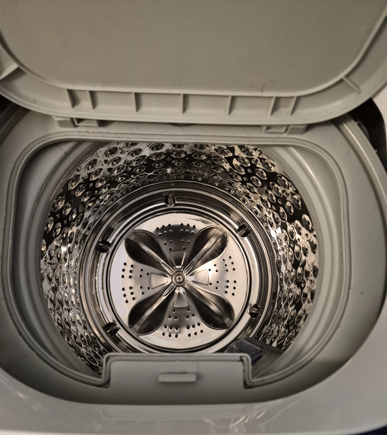 Costway Compact Fully Automatic Washing Machine - photo 2