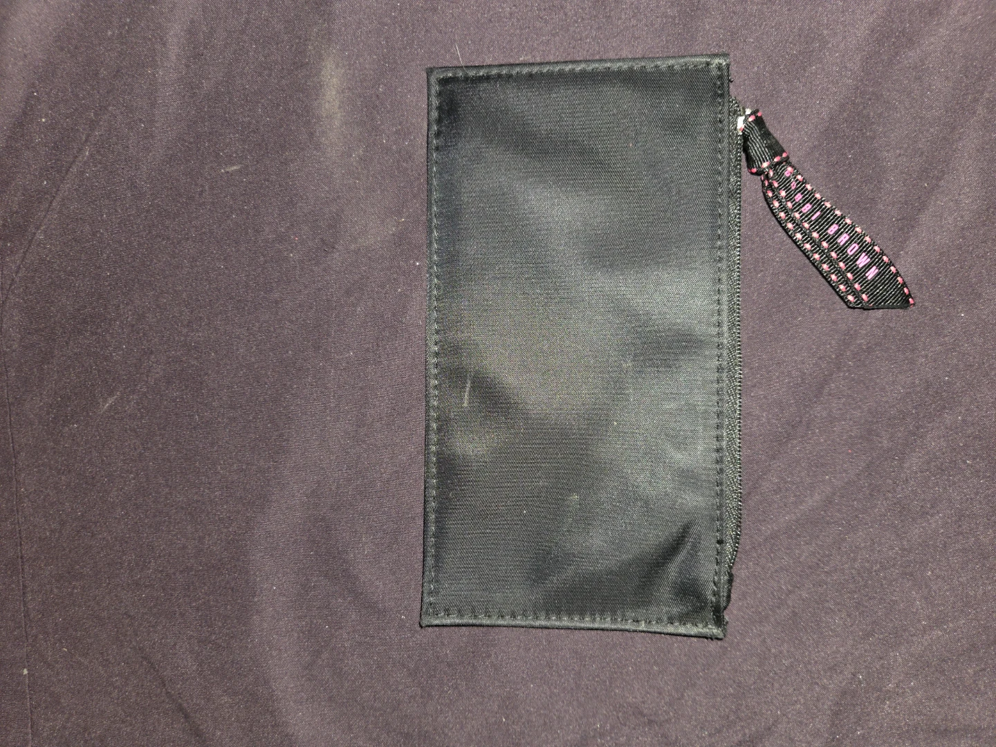 Bobbi Brown Small MU Small Bags (Set Of 2) - photo 4