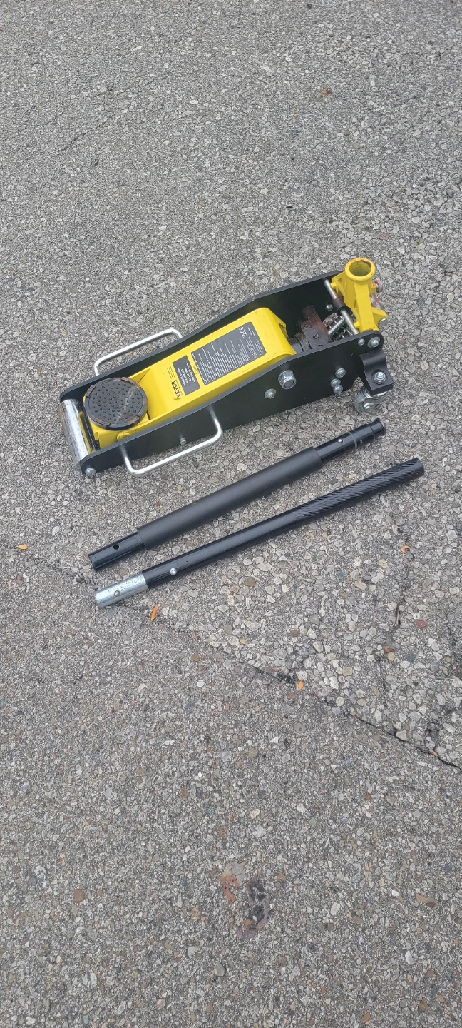 VEVOR 2000kg Hydraulic Floor Jack - photo 4