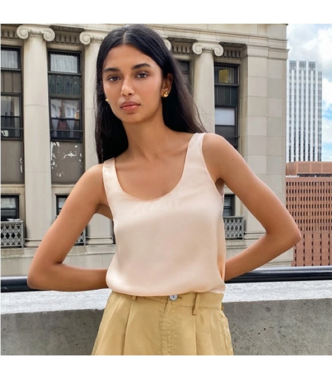Vince Satin Tank Sand Dollar 100% Silk - photo 4