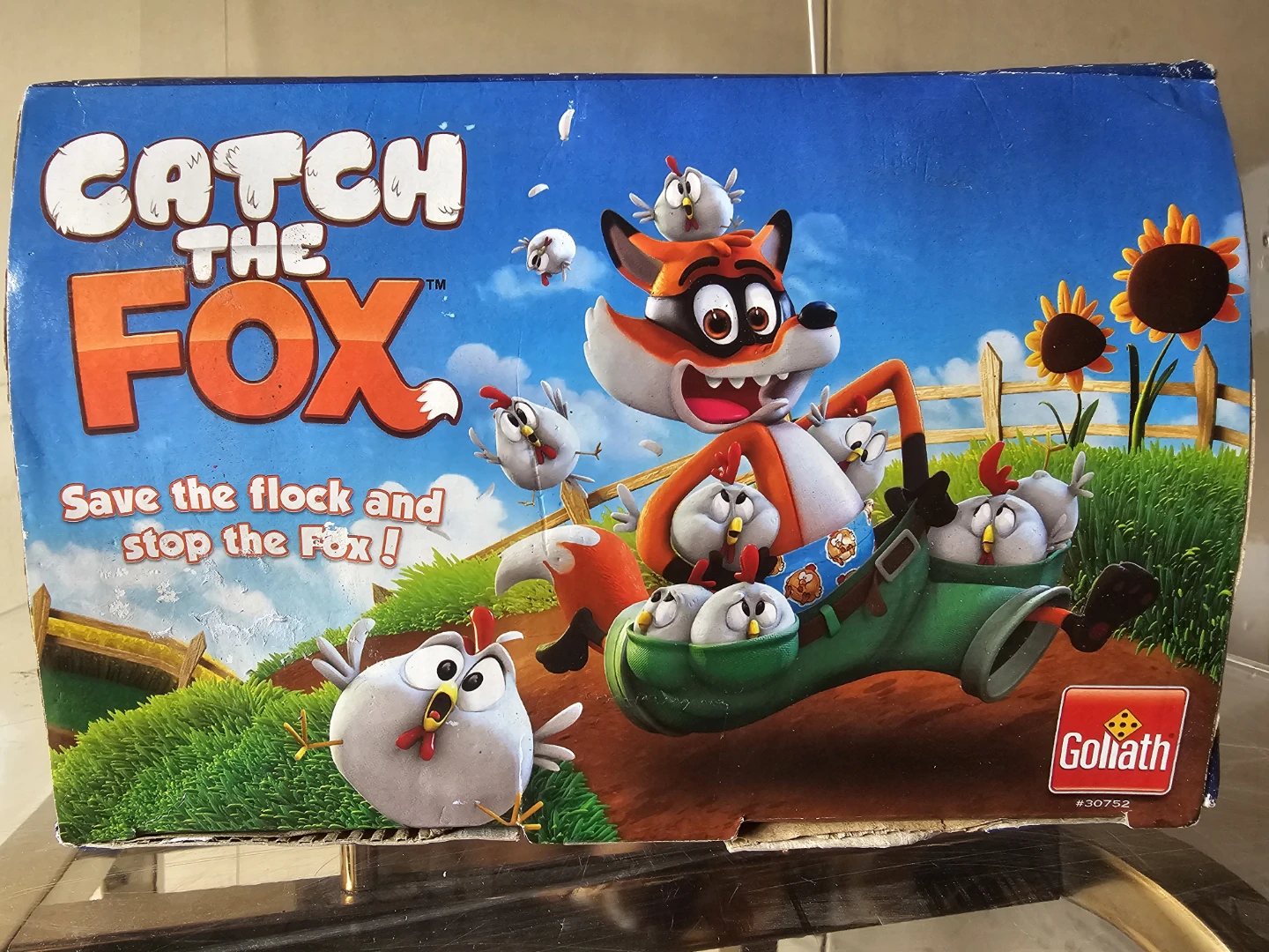 Catch The Fox Board Game Goliath 2016 Complete w/ Original Box - photo 5