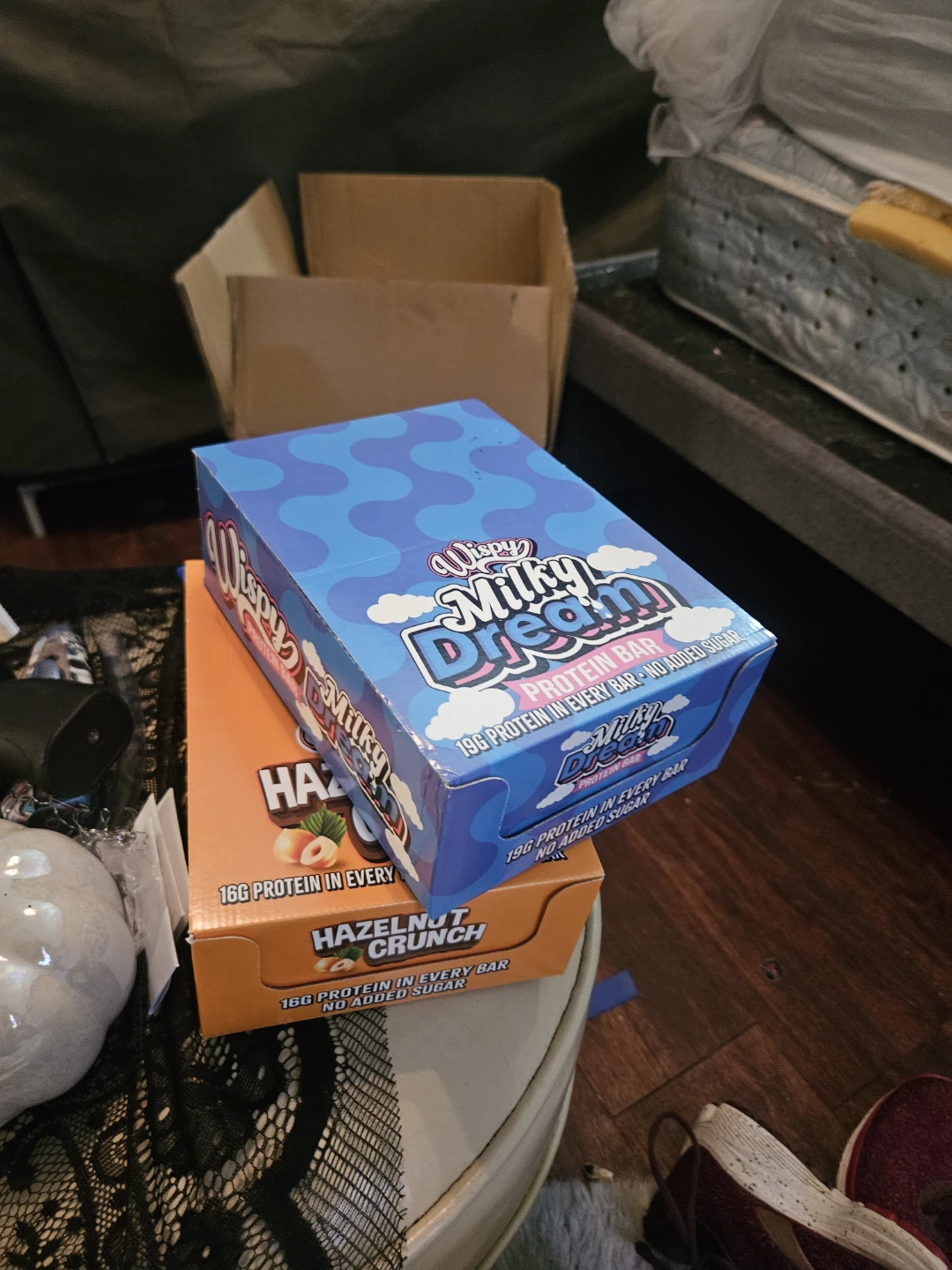 Wispy Milky Dream and Hazelnut Crunch Protein Bars