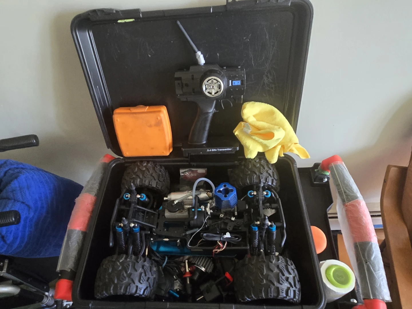 Gas powered RC Car