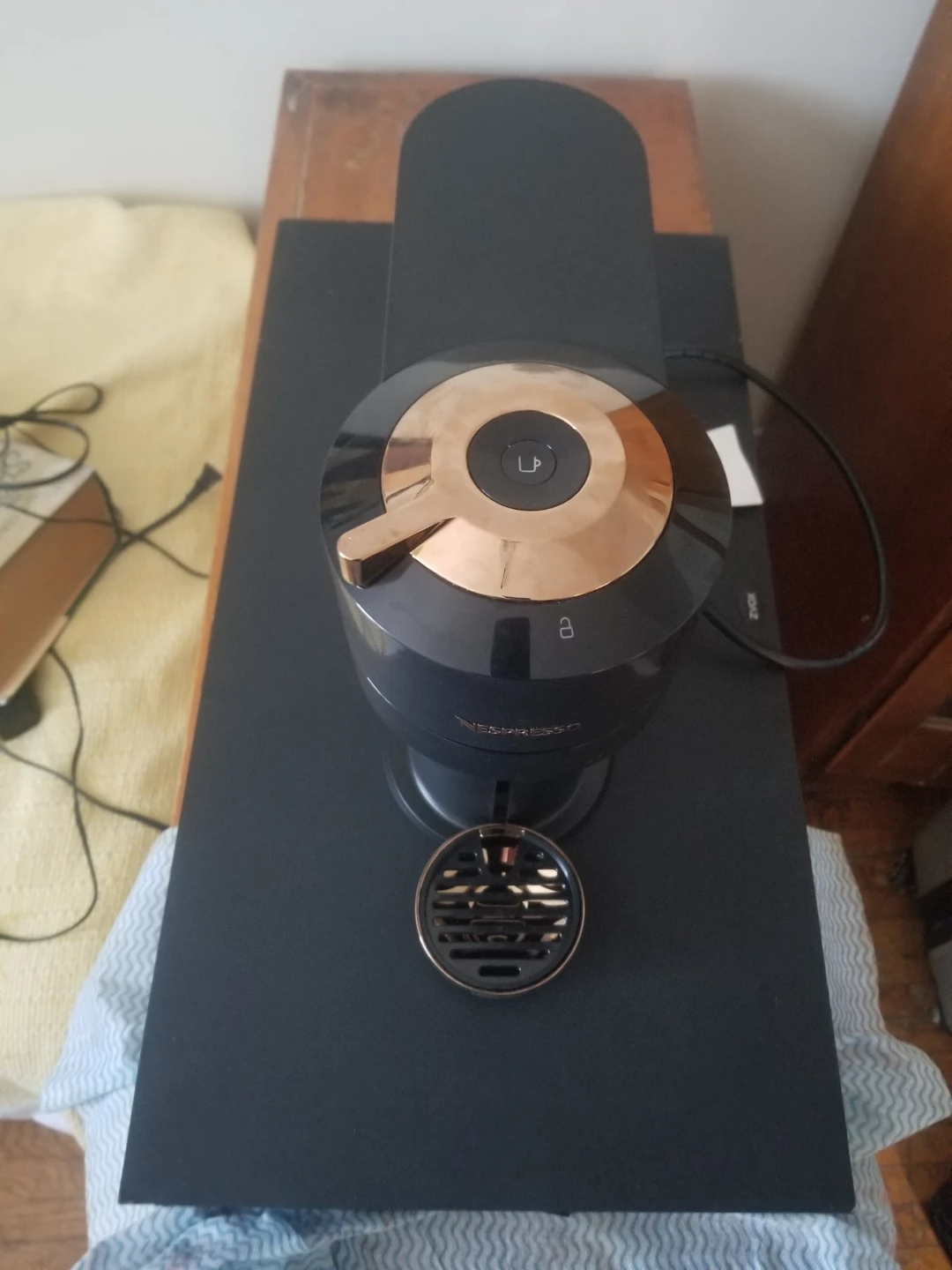Nespresso Vertuo Next Coffee Machine - photo 3