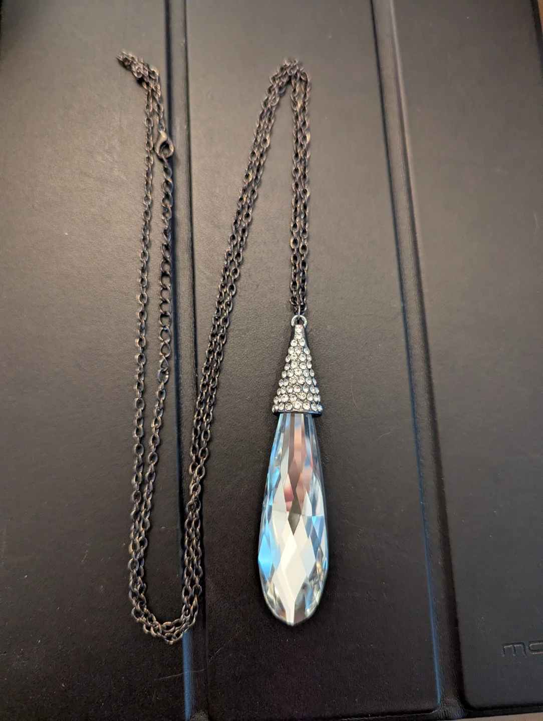 Gunmetal 30" Chain with Tear Drop pendant