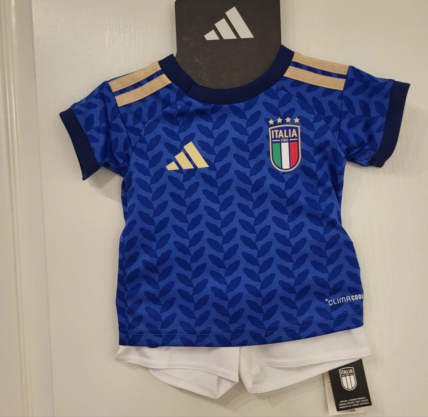 Adidas Italy Azzurra Infant Soccer Set.