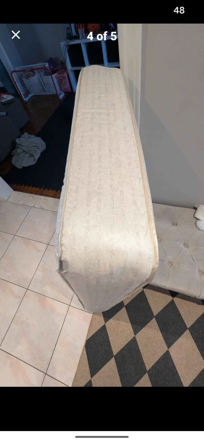 Sealy baby posturepedic plus mattress - photo 4