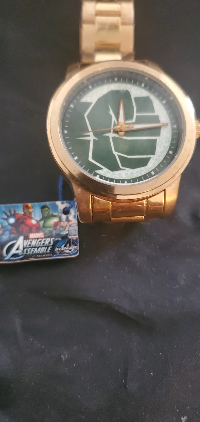 Marvel Avengers Hulk Gold Tone Watch run out battery no box