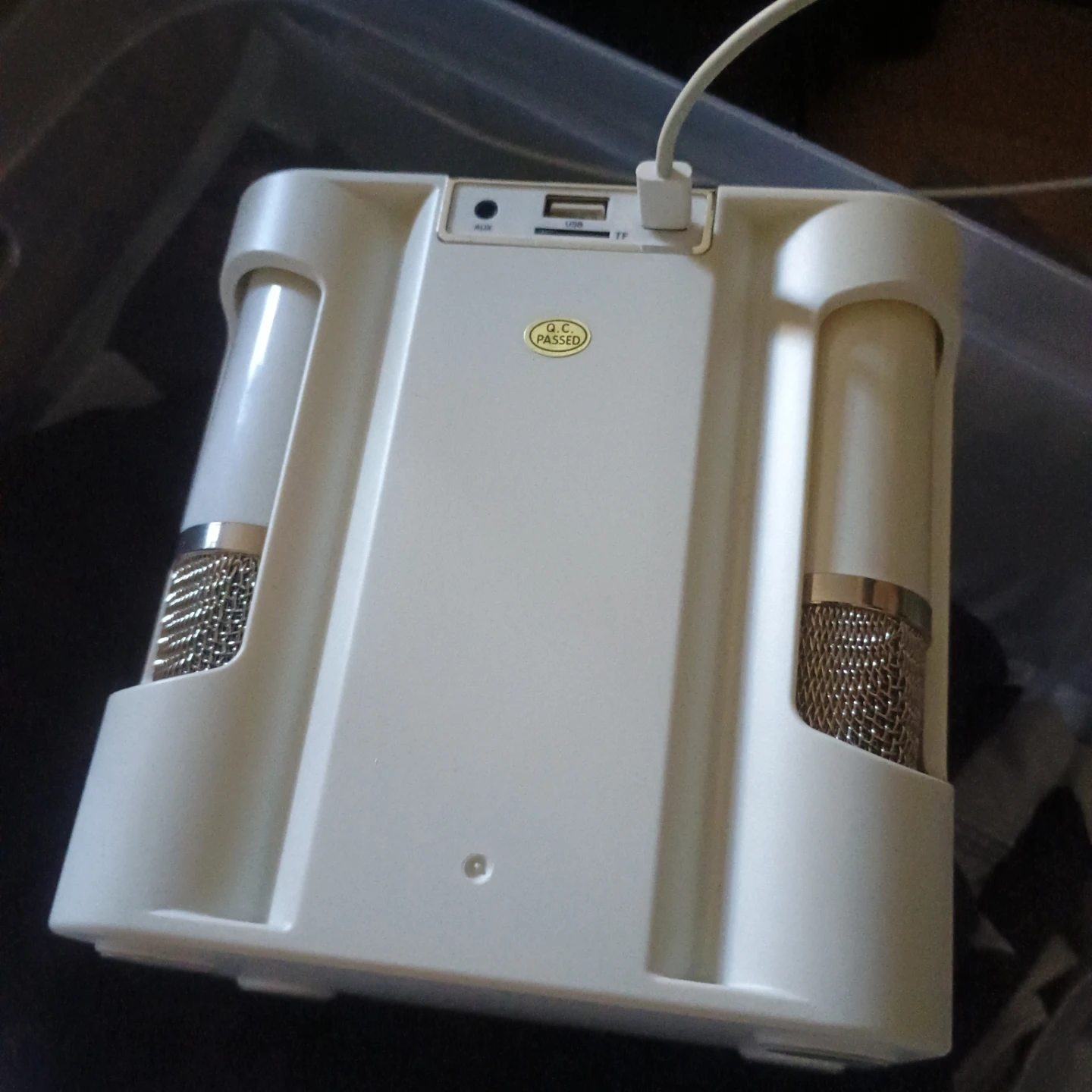 SU-YOSD YS-203 Portable Karaoke Speaker with Dual Microphones - photo 2