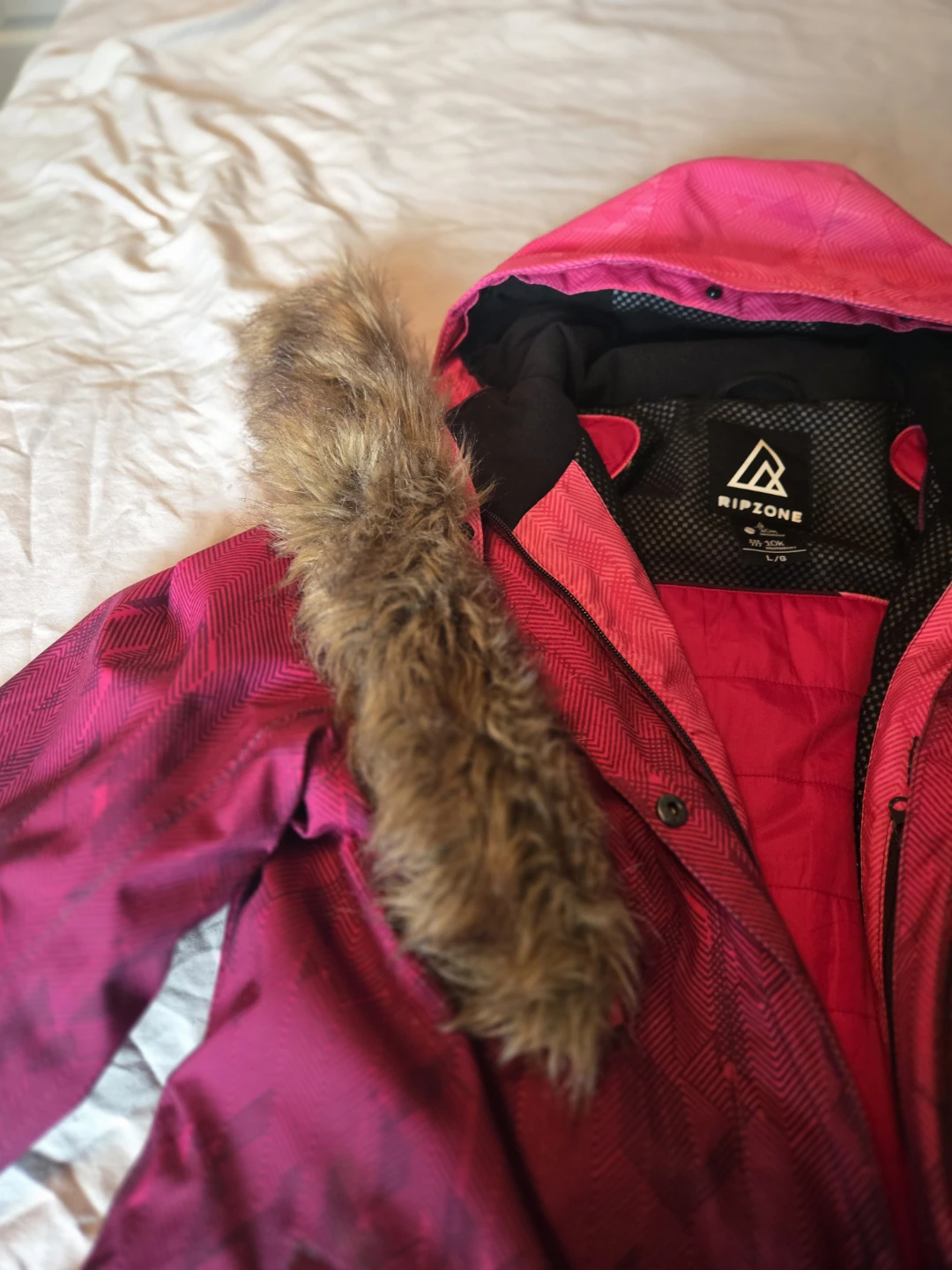 Women’s RIPZONE Pink Ombre Hooded Jacket - photo 4
