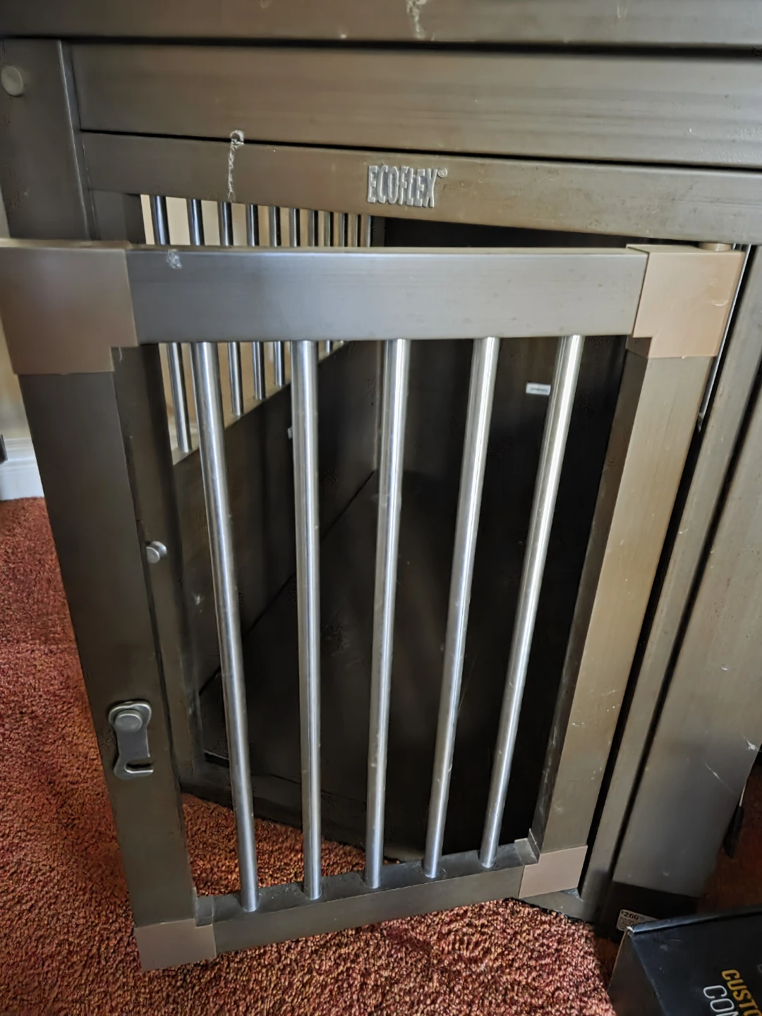 Ecoflex InnPlace Pet Crate and End Table
