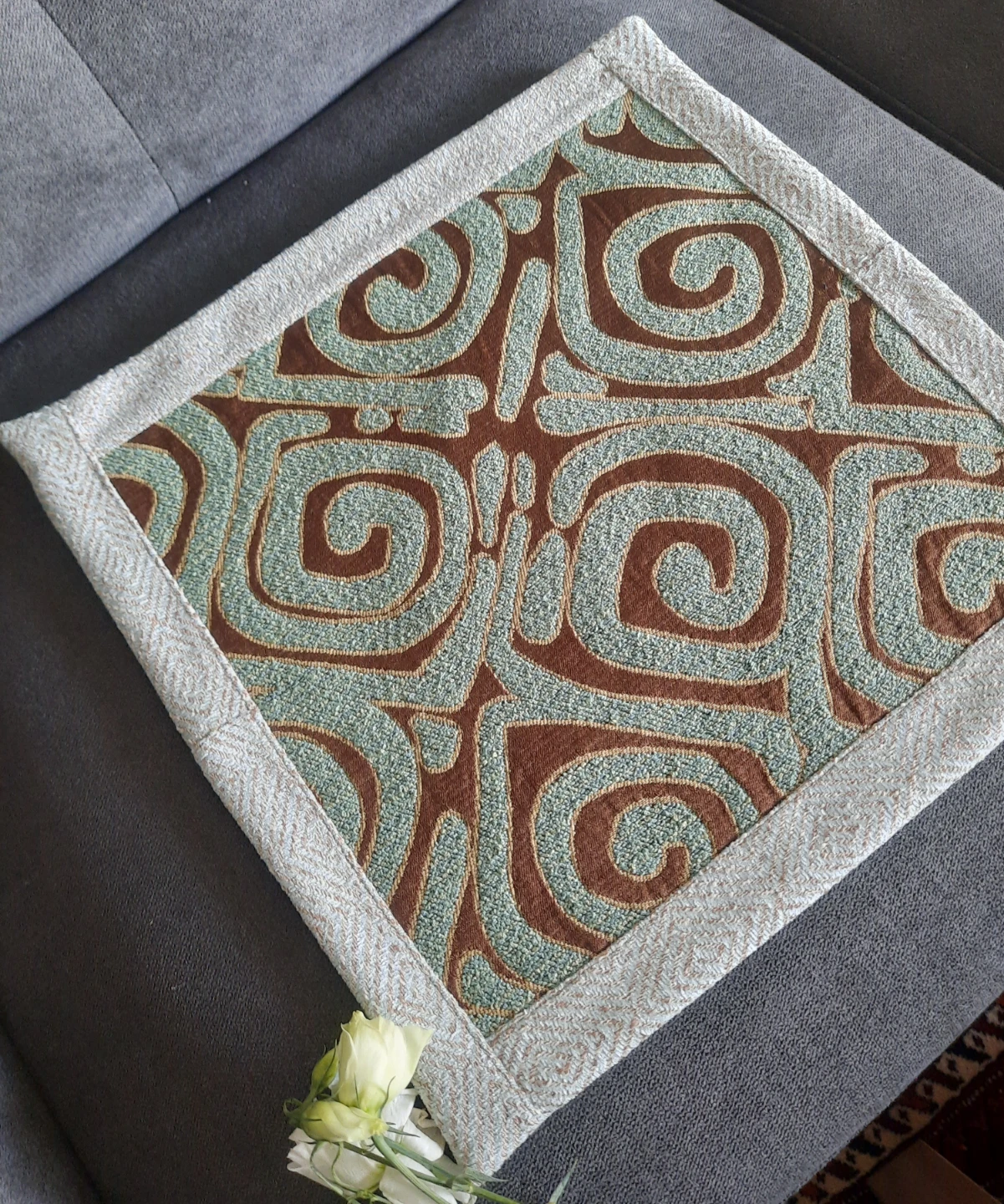New, Decorative Patterned Throw Pillow - photo 4